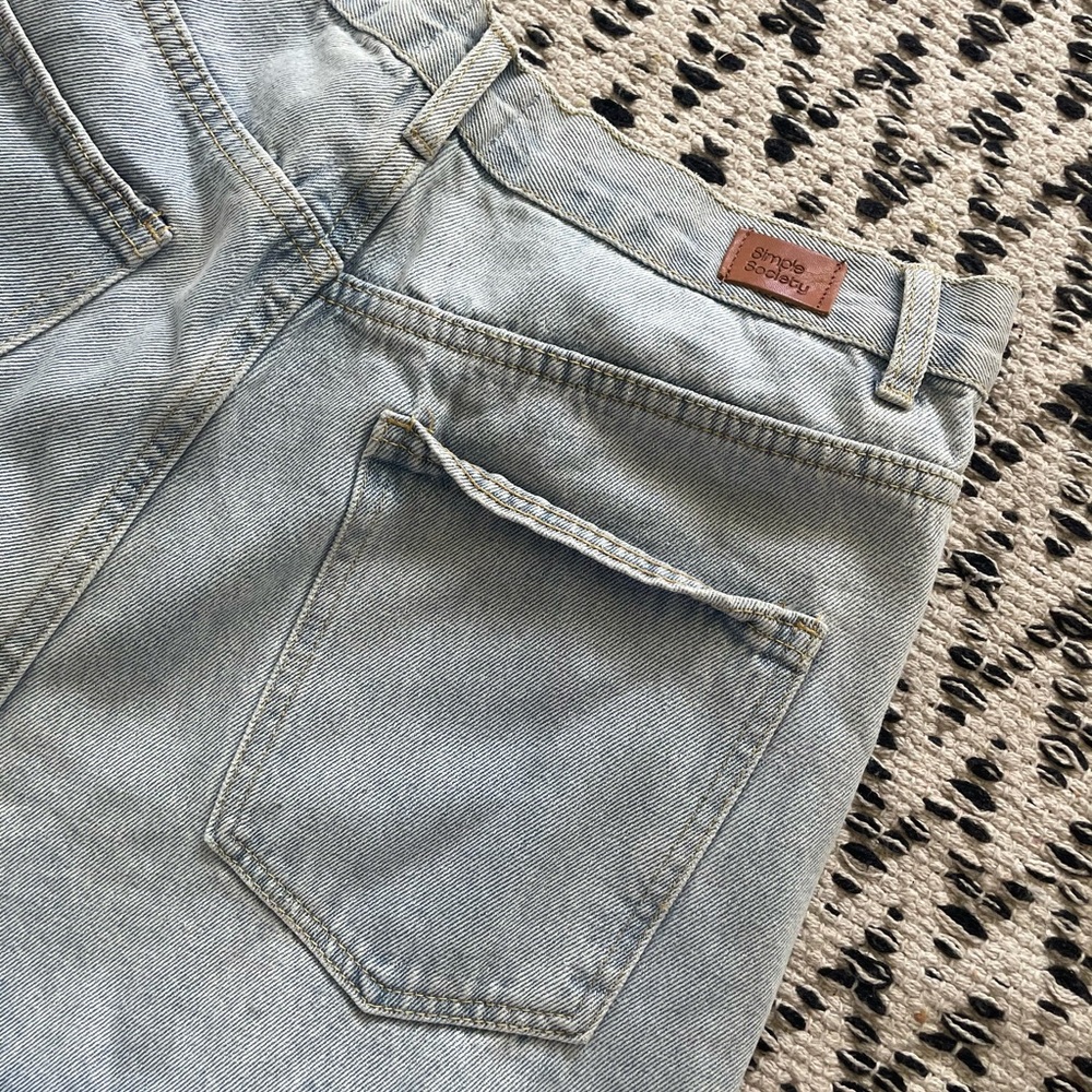 High rise boyfriend jeans